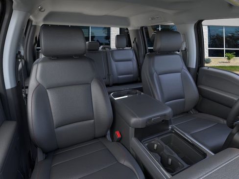New 2026 Ford F250 Lariat w/ FX4 Off-Road Package image 10