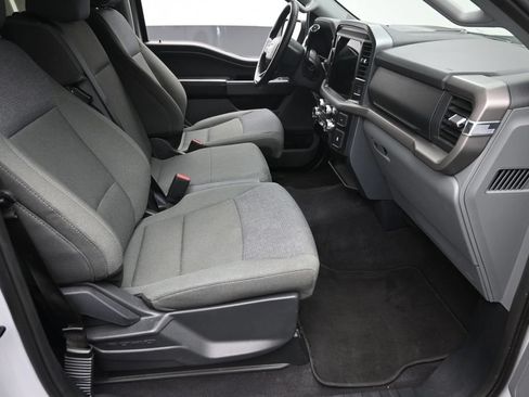 Used 2025 Ford F150 XLT w/ Equipment Group 301A Standard AWD/4WD image 9