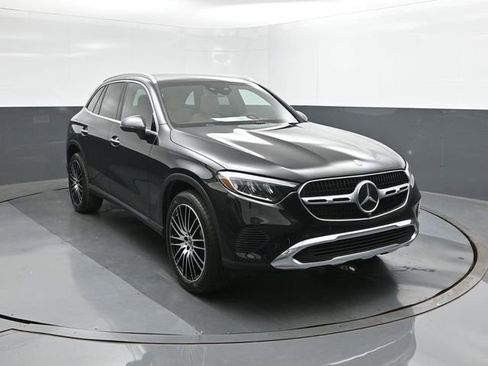 New 2026 Mercedes-Benz GLC 300 image 17