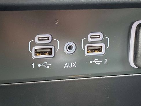 Certified 2025 Jeep Grand Cherokee Laredo X AWD/4WD image 30