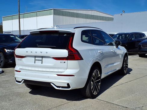 New 2026 Volvo XC60 B5 Ultra w/ Protection Package Premier image 7