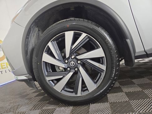 Used 2022 Nissan Murano SL w/ SL Moonroof Package image 34