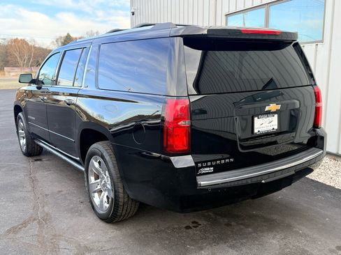 Used 2015 Chevrolet Suburban LTZ image 8