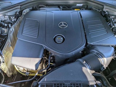 New 2026 Mercedes-Benz GLC 300 image 15