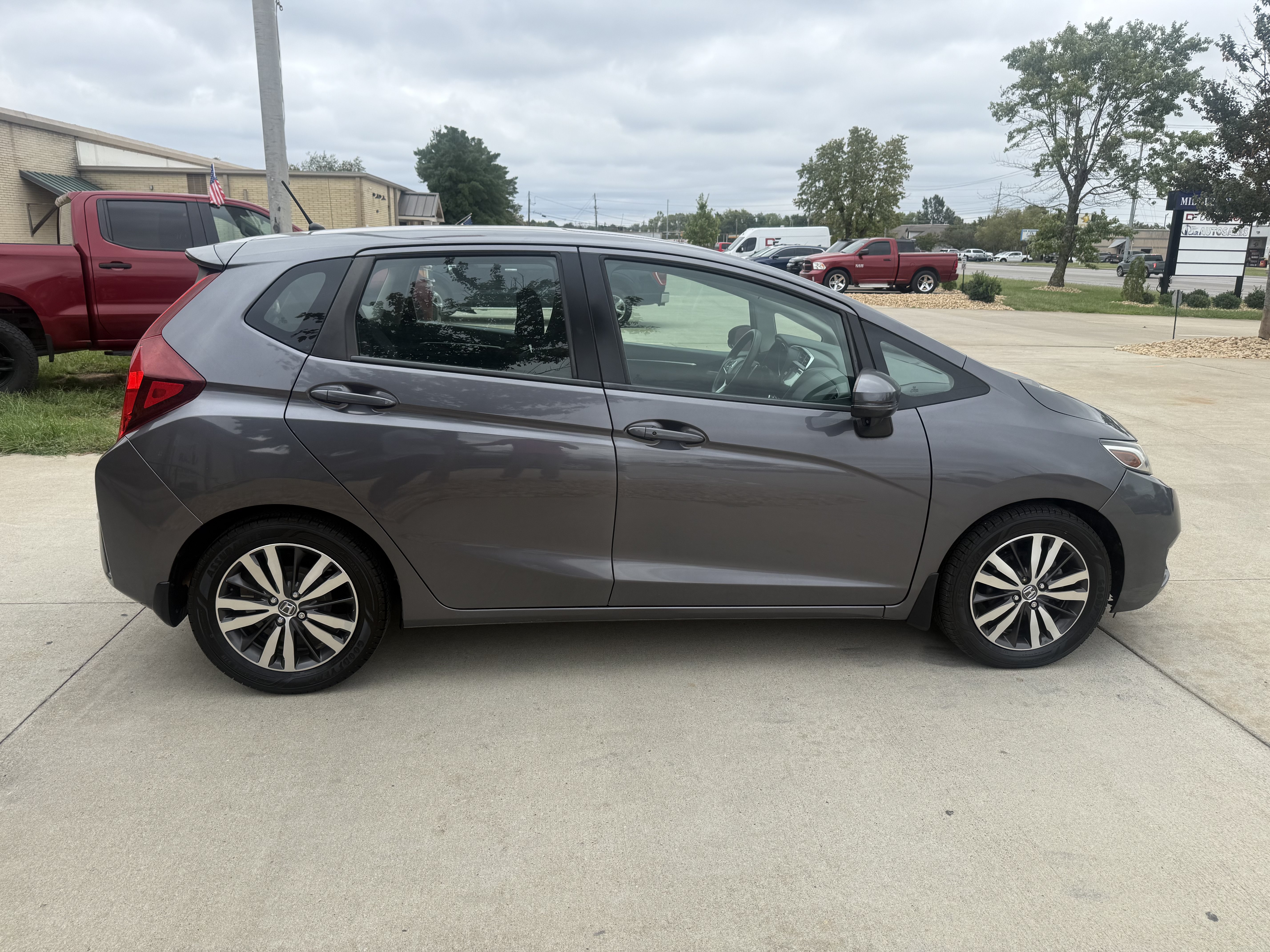 Used 2015 Honda Fit EX-L image 8