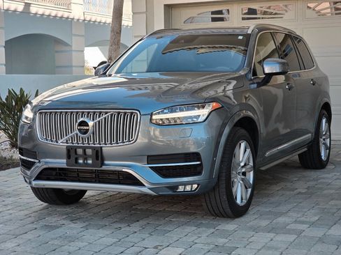 Used 2017 Volvo XC90 T6 Inscription w/ Vision Package image 29