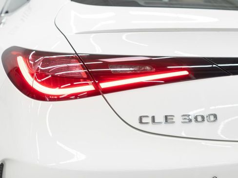 Used 2025 Mercedes-Benz CLE 300 4MATIC Coupe image 43