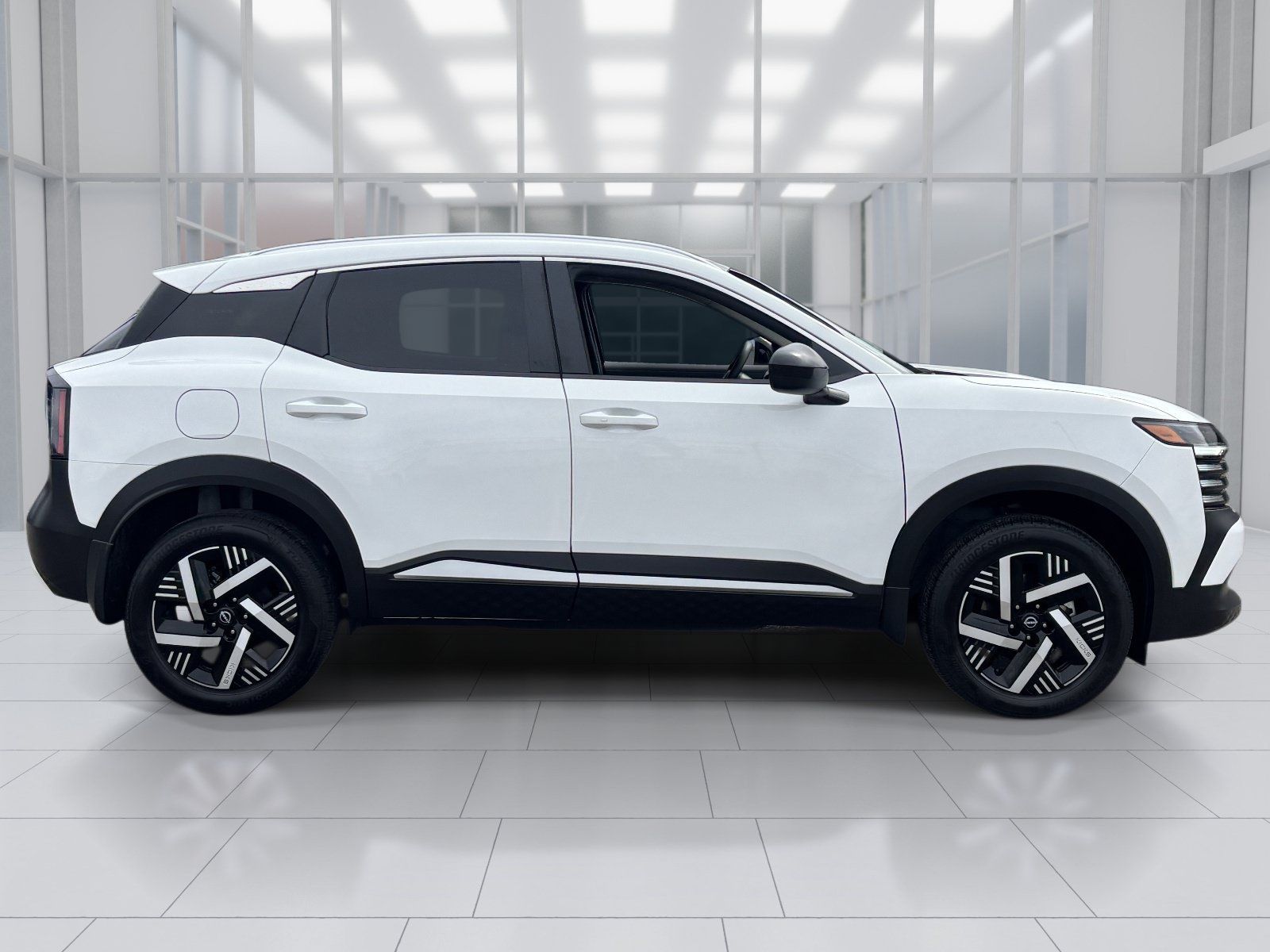 Certified 2026 Nissan Kicks SV FWD image 7