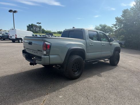 Used 2021 Toyota Tacoma TRD Pro AWD/4WD image 5