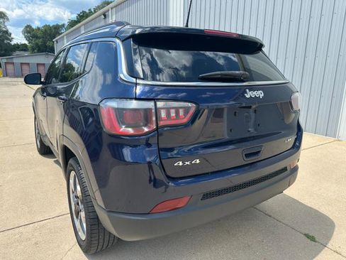 Used 2018 Jeep Compass Limited image 7