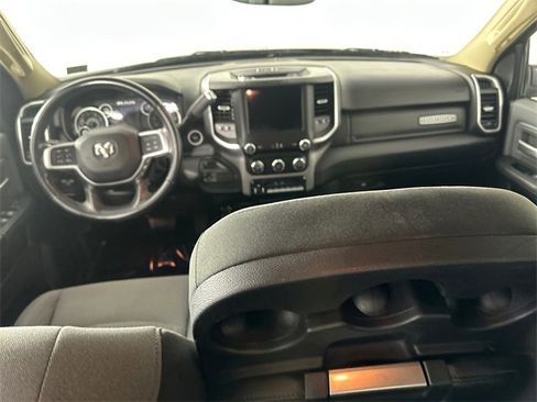 Used 2019 RAM 3500 Big Horn image 17