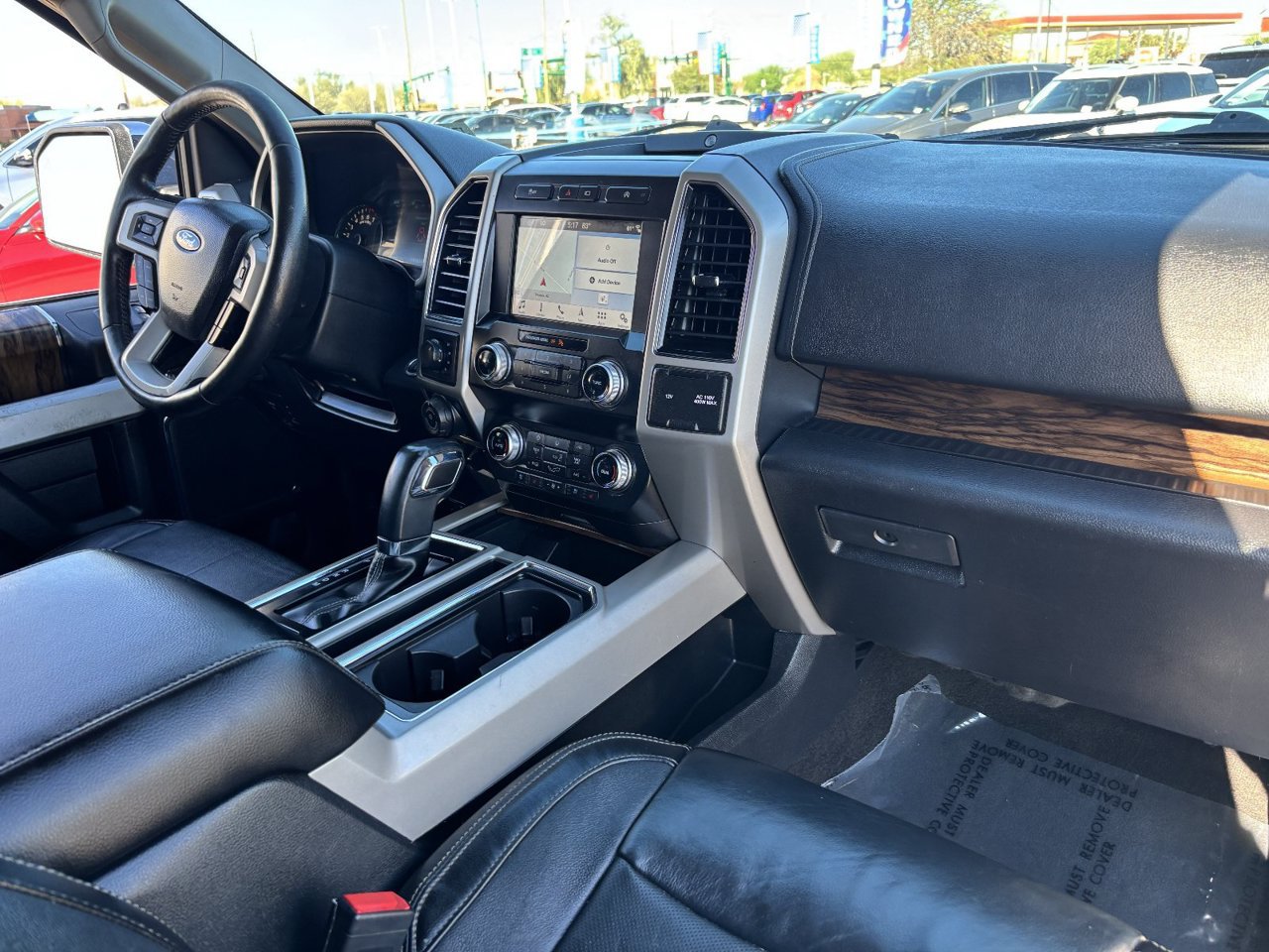 Used 2019 Ford F150 Lariat w/ Equipment Group 502A Luxury AWD/4WD image 10