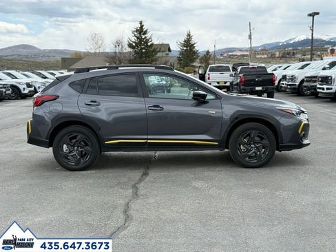 Used 2025 Subaru Crosstrek 2.5i Sport AWD/4WD image 6