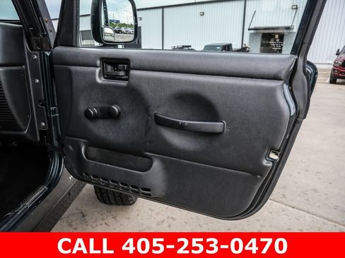 Used 2005 Jeep Wrangler Sport w/ 30" Tire & Wheel Group AWD/4WD image 37