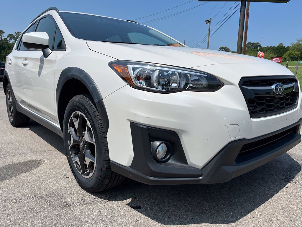 Used 2020 Subaru Crosstrek 2.0i Premium w/ Moonroof Package 2 AWD/4WD image 2