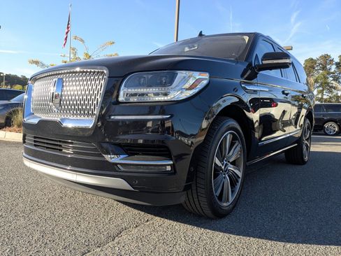 Used 2019 Lincoln Navigator Reserve w/ Cargo Package image 8