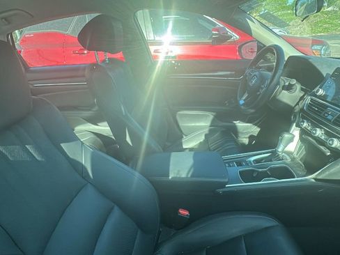 Used 2022 Honda Accord Sport Special Edition image 9