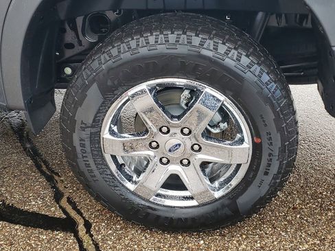 New 2025 Ford Ranger XLT w/ Equipment Group 301A High image 5