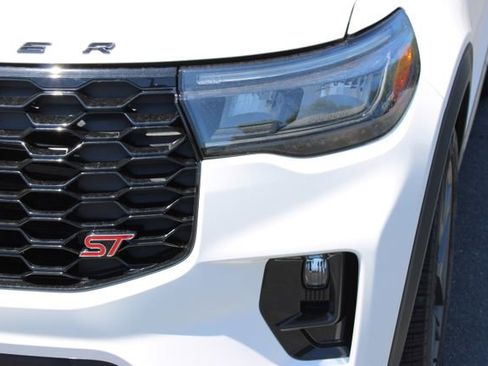 New 2026 Ford Explorer ST AWD/4WD image 22