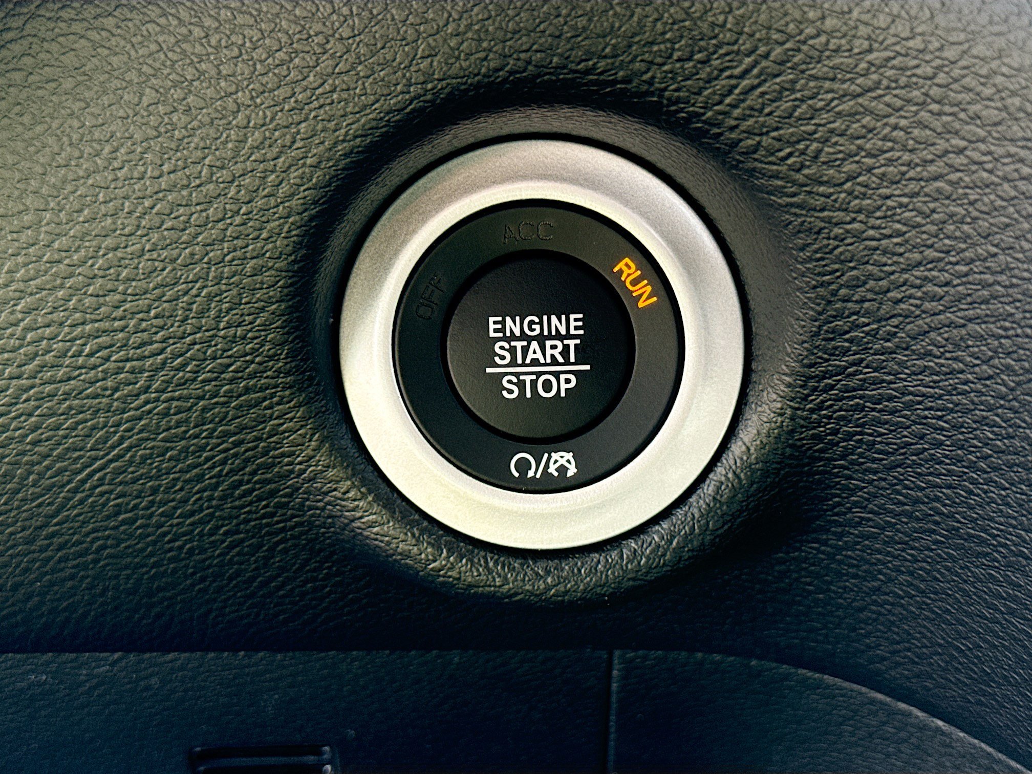 New 2027 Chrysler Pacifica Select FWD image 10