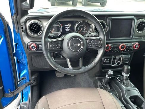 Used 2022 Jeep Wrangler Unlimited Sport image 13