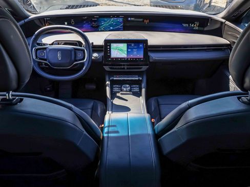 Used 2024 Lincoln Nautilus Reserve w/ Equipment Group 202A image 21