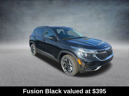 Used 2026 Kia Seltos S image 2