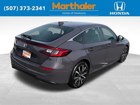 Used 2022 Honda Civic EX-L image 5