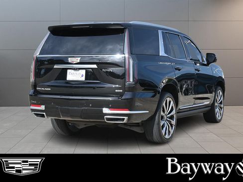 Certified 2025 Cadillac Escalade Premium Luxury w/ Touring Package AWD/4WD image 6