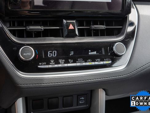 Used 2023 Toyota Corolla Cross AWD Hybrid image 19