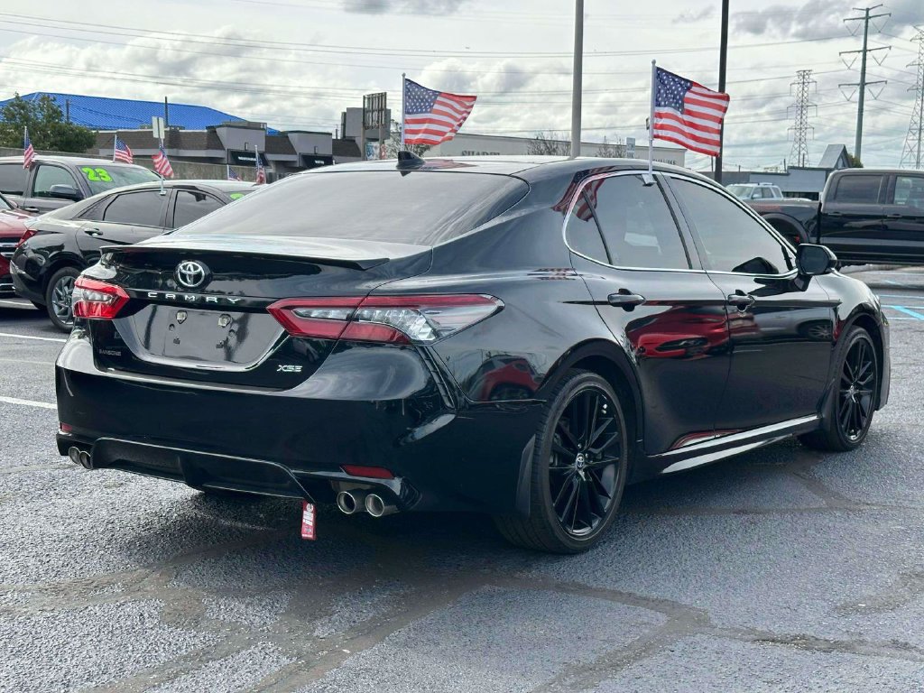 Used 2024 Toyota Camry XSE w/ Cold Weather Package FWD image 5