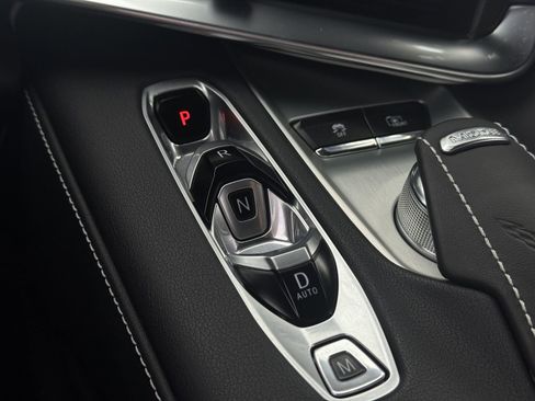 Used 2024 Chevrolet Corvette Stingray Preferred Cpe w/ 2LT RWD image 19