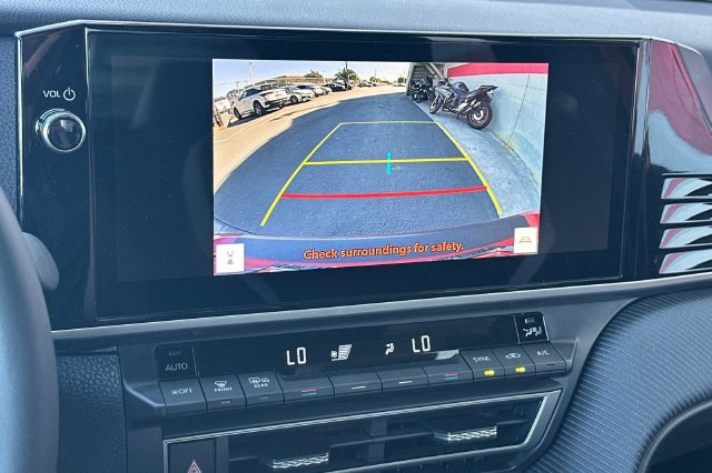 Certified 2026 Toyota Camry Hybrid w/ Multimedia Upgrade Package FWD image 23