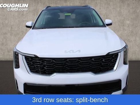 Used 2025 Kia Sorento S w/ Panoramic Sunroof Package FWD image 8