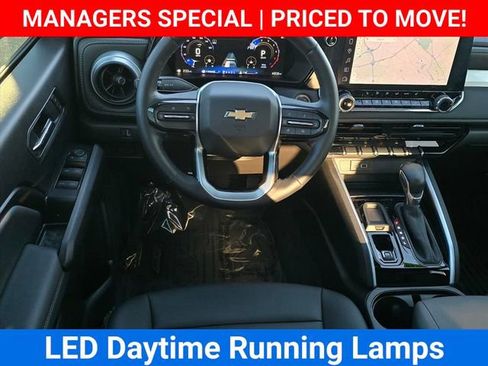 New 2025 Chevrolet Colorado LT w/ LT Convenience Package RWD image 17