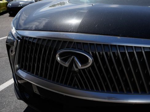 Certified 2026 INFINITI QX60 Luxe w/ Cargo Package AWD/4WD image 5