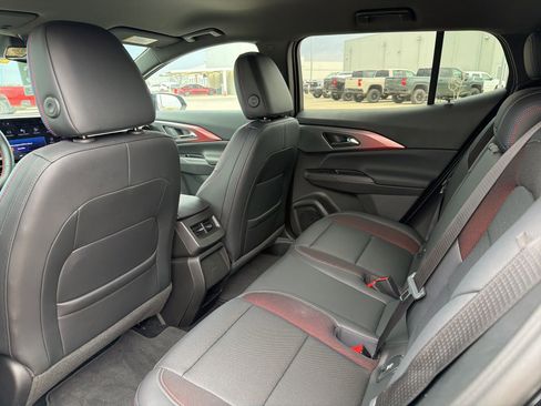 Certified 2024 Chevrolet Equinox EV RS image 9