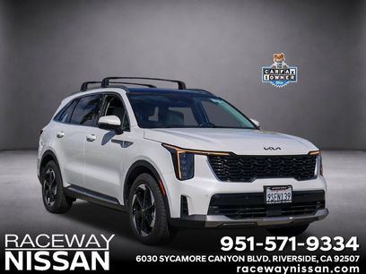 Used 2025 Kia Sorento EX w/ EX Panoramic Sunroof Package