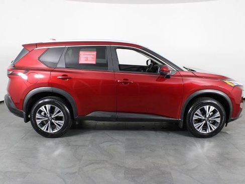 Certified 2022 Nissan Rogue SV w/ SV Premium Package FWD image 15
