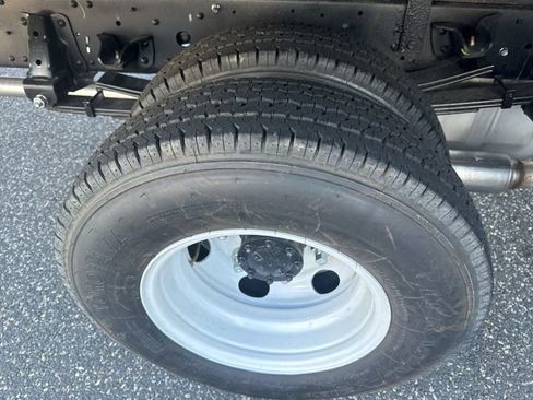 New 2024 Chevrolet Low Cab Forward image 11