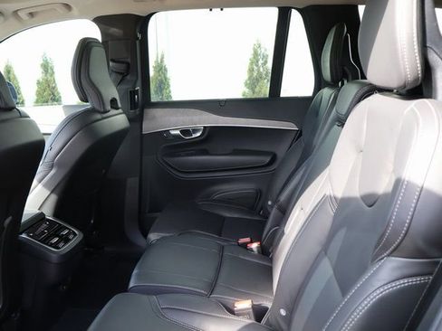 Used 2024 Volvo XC90 B6 Ultimate AWD/4WD image 19