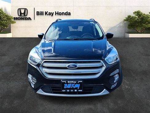 Used 2018 Ford Escape SE FWD image 9