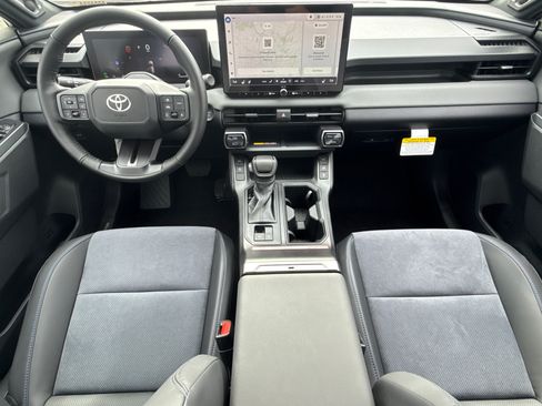 New 2026 Toyota RAV4 XSE w/ Weather Package AWD/4WD image 20