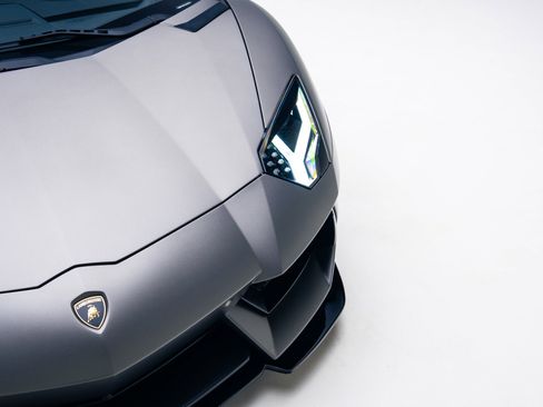 Used 2015 Lamborghini Aventador LP 700-4 image 10