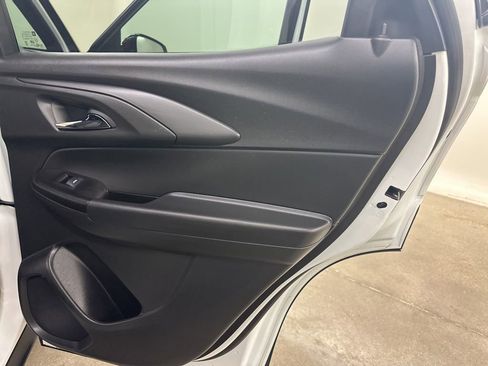 Used 2023 Chevrolet TrailBlazer RS image 22