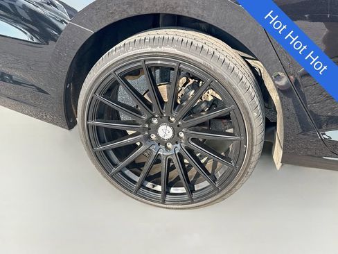 Used 2019 Volkswagen Jetta SE w/ Cold Weather Package FWD image 25