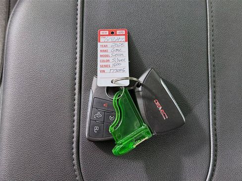 Used 2025 GMC Sierra 1500 Elevation AWD/4WD image 33