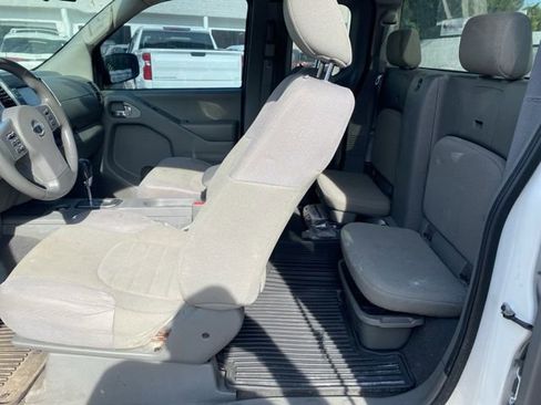 Used 2021 Nissan Frontier S w/ S Utility Package image 16