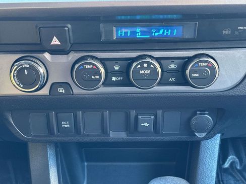 Used 2021 Toyota Tacoma SR5 image 17