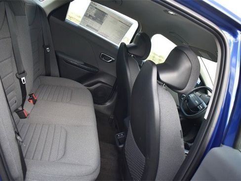 New 2025 Kia K4 EX image 13